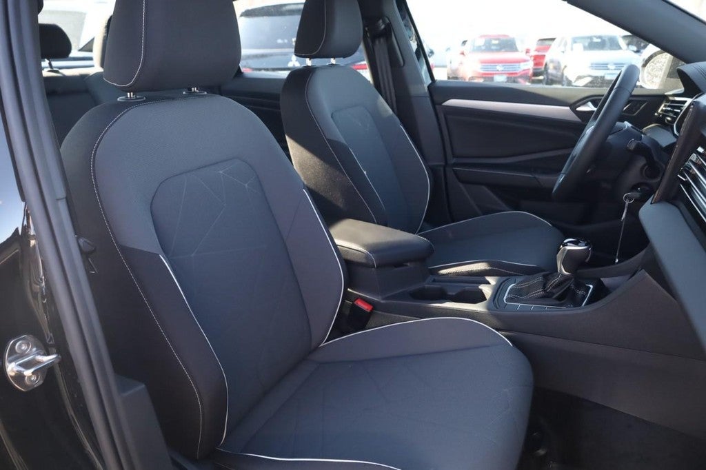 2026 Volkswagen Jetta Sport Auto