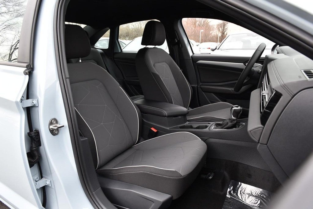 2026 Volkswagen Jetta Sport Auto