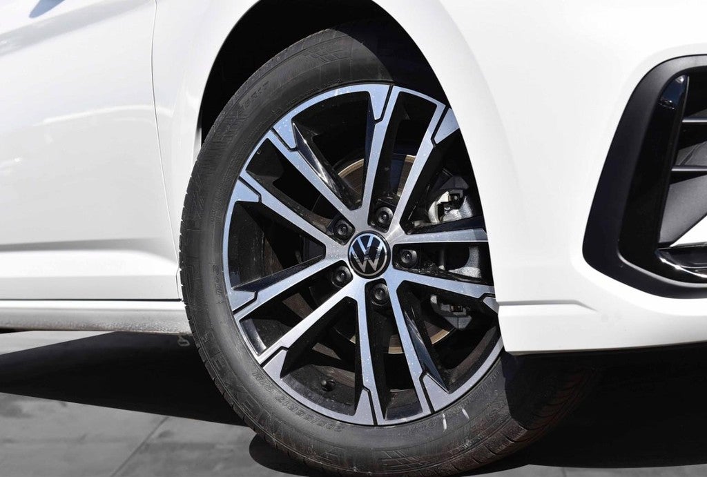 2026 Volkswagen Jetta Sport Auto