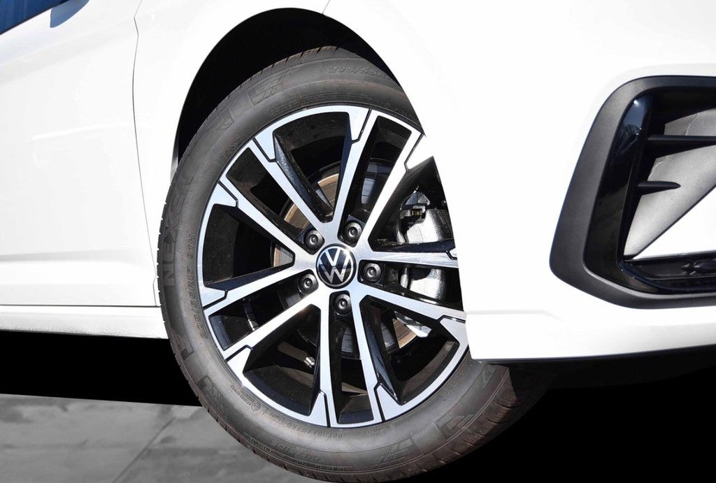 2026 Volkswagen Jetta Sport Auto