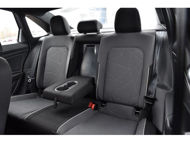 2025 Volkswagen Jetta Sport Auto