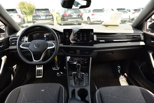 2025 Volkswagen Jetta 1.5T Sport