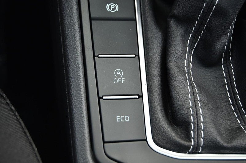 2025 Volkswagen Jetta Sport Auto