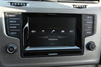 2015 Volkswagen Golf SportWagen SE