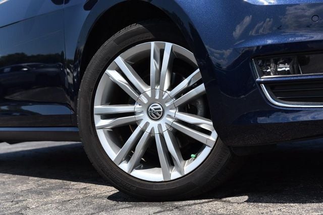 2015 Volkswagen Golf SportWagen SE