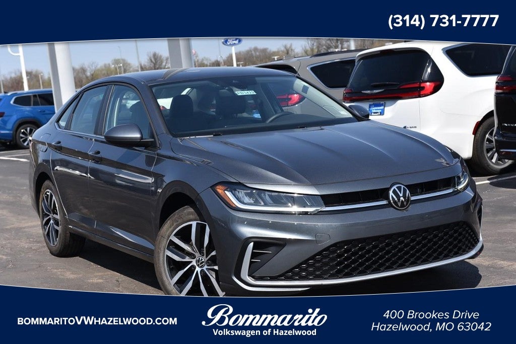 2025 Volkswagen Jetta SE Auto