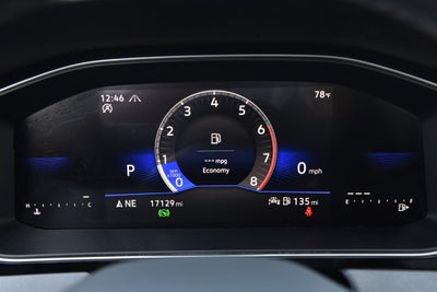 2025 Volkswagen Jetta SE Auto