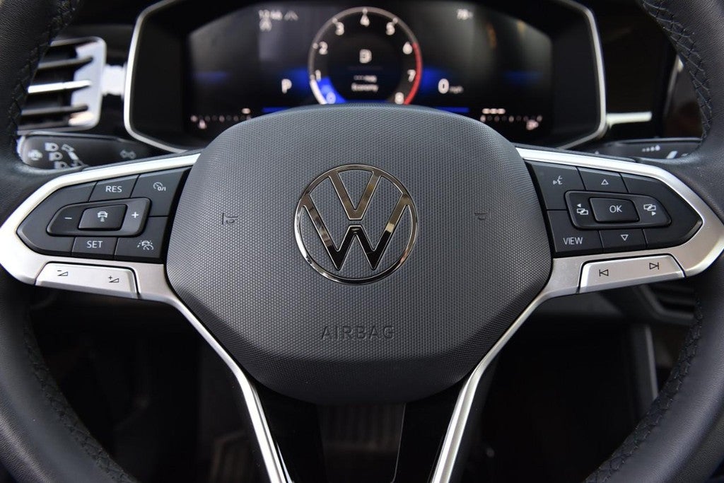 2025 Volkswagen Jetta SE Auto