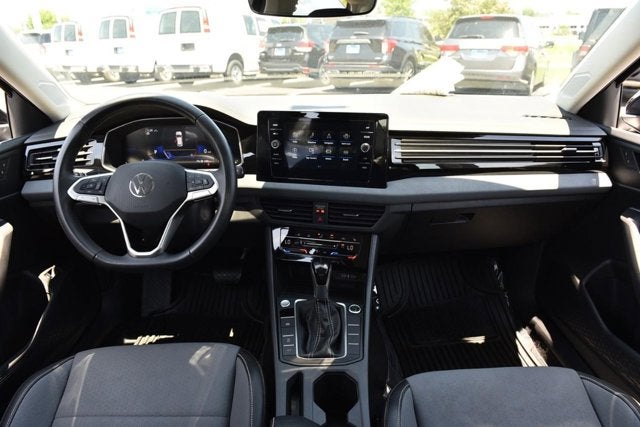 2025 Volkswagen Jetta 1.5T SE