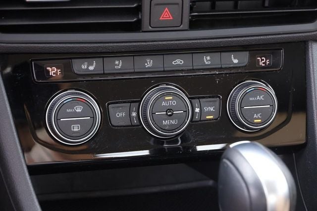 2019 Volkswagen Jetta SEL Premium