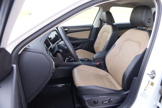 2019 Volkswagen Jetta SEL Premium
