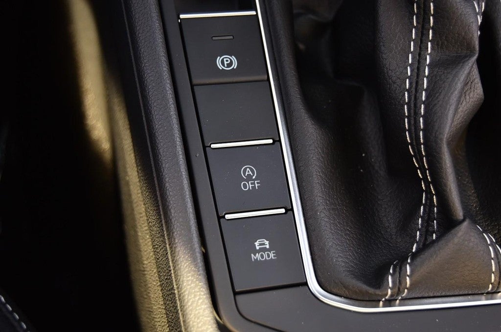 2026 Volkswagen Jetta SEL Auto