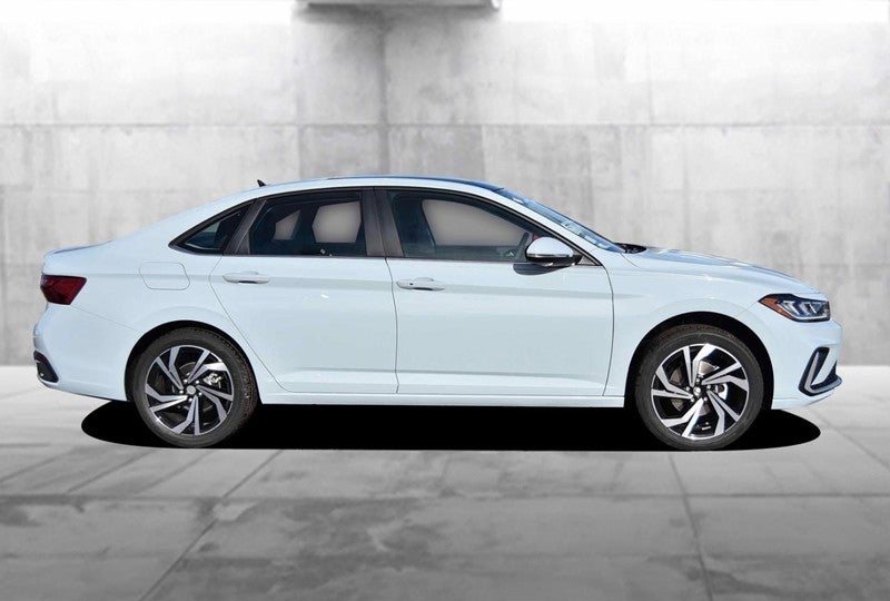 2026 Volkswagen Jetta SEL Auto