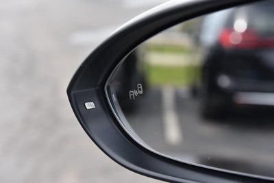 2025 Volkswagen Jetta SEL Auto