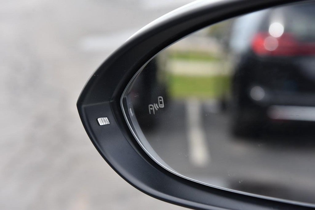 2025 Volkswagen Jetta SEL Auto