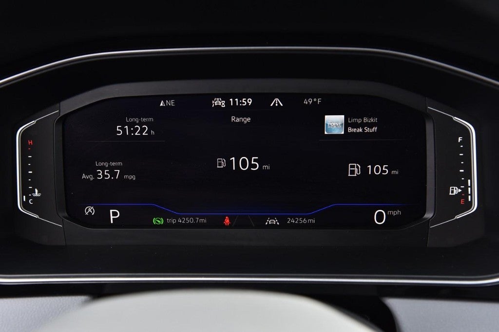 2025 Volkswagen Jetta SEL Auto