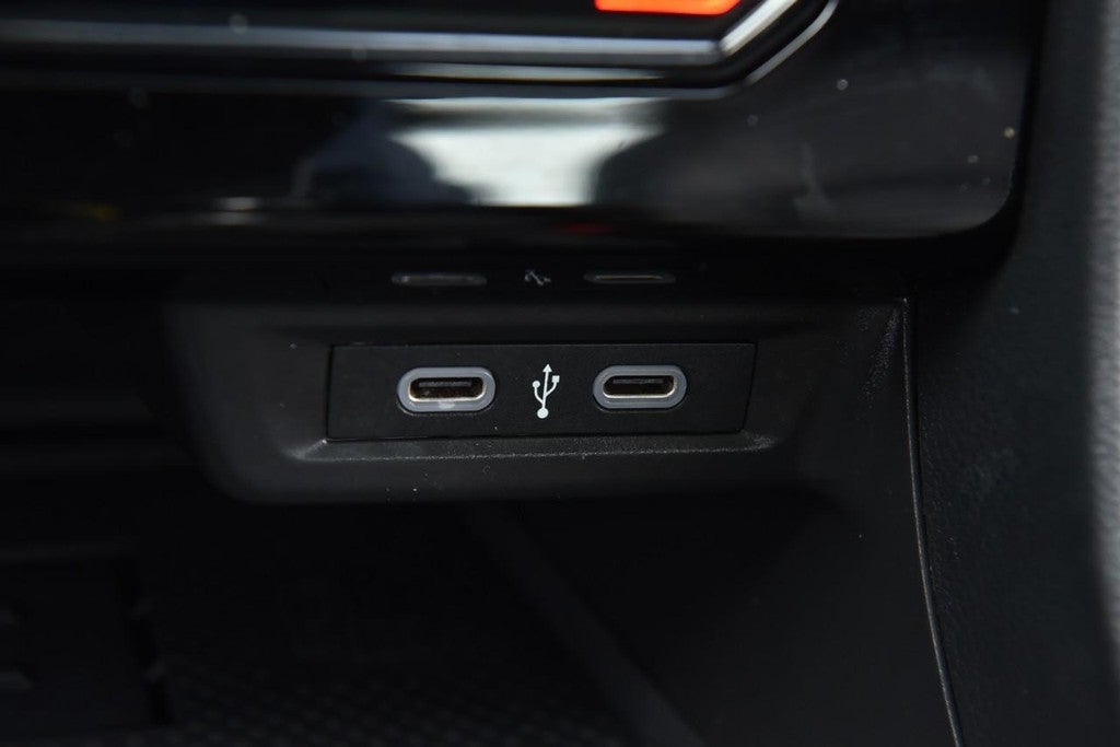 2025 Volkswagen Jetta SEL Auto