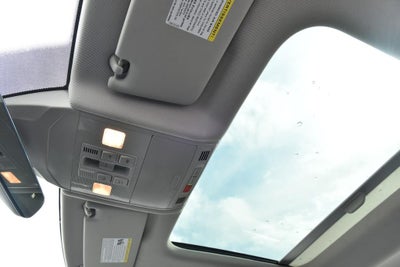 2025 Volkswagen Jetta SEL Auto