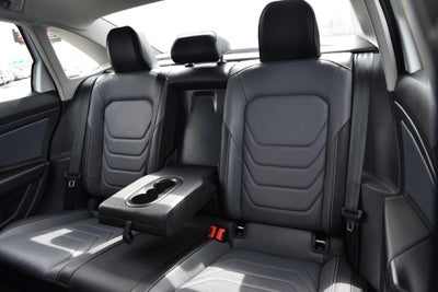 2025 Volkswagen Jetta SEL Auto