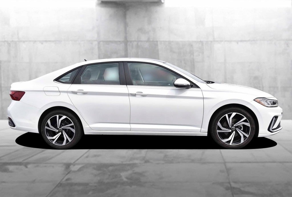 2025 Volkswagen Jetta SEL Auto