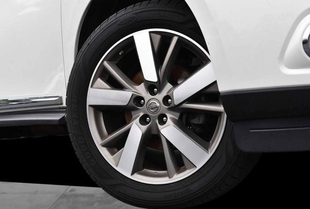 2014 Nissan Pathfinder Platinum
