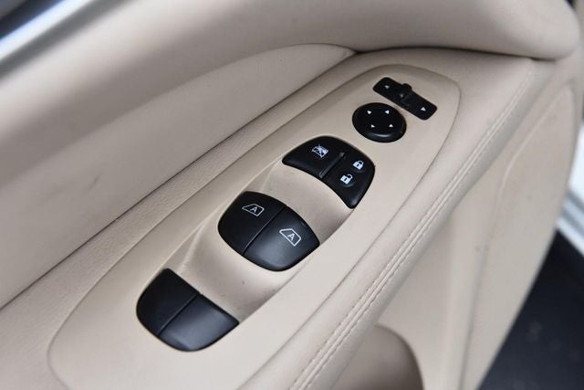 2014 Nissan Pathfinder Platinum