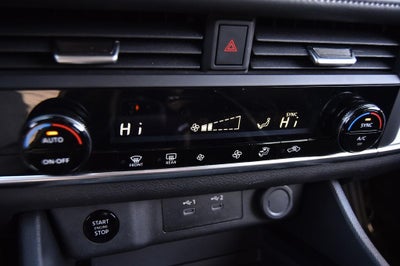 2024 Nissan Rogue AWD SV