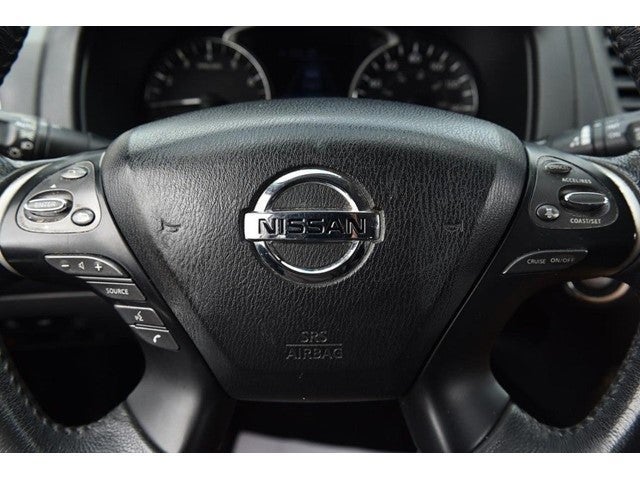 2017 Nissan Pathfinder 4x4 Platinum
