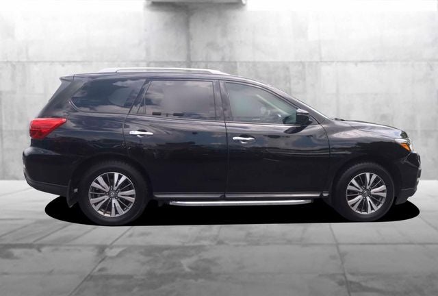 2019 Nissan Pathfinder SV