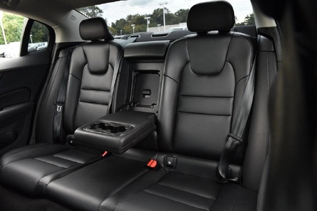 2025 Volvo S60 B5 Core