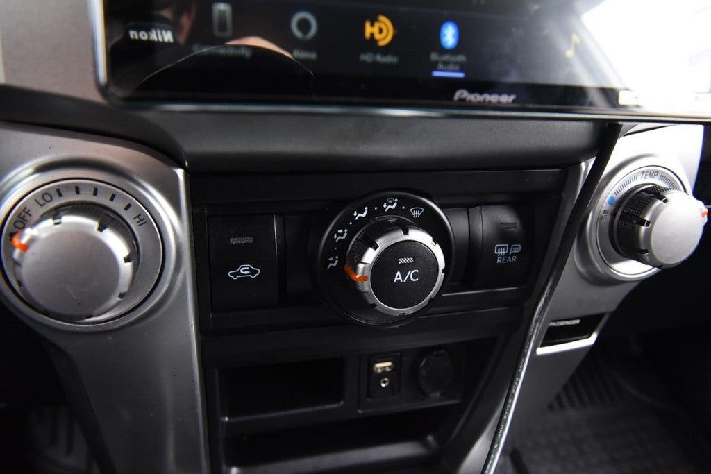 2016 Toyota 4Runner 4WD 4dr V6 SR5 (Natl)