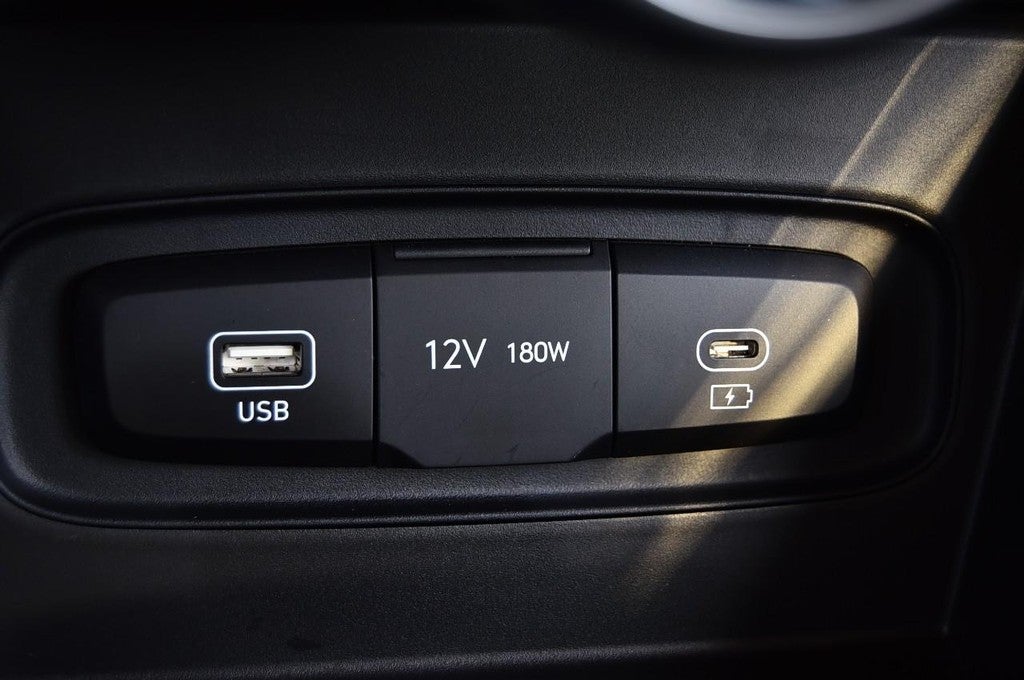 2024 Hyundai Venue SEL IVT