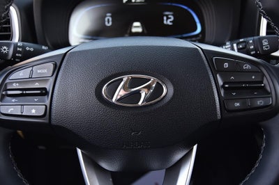 2024 Hyundai Venue SEL IVT