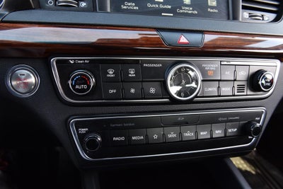 2019 Kia Cadenza Technology Sedan