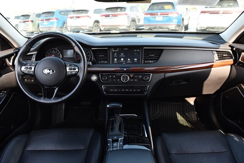 2019 Kia Cadenza Technology Sedan