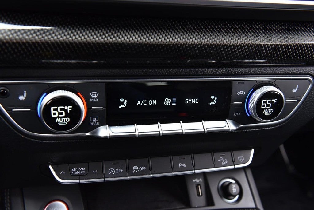 2022 Audi SQ5 Sportback Premium Plus 3.0 TFSI quattro