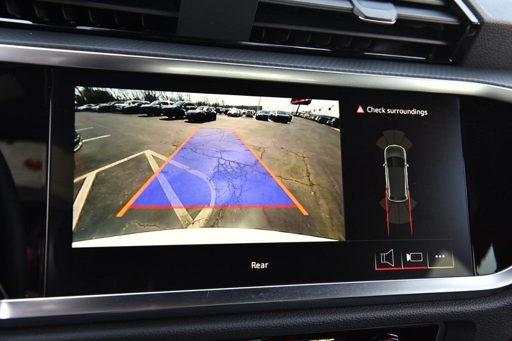 2025 Audi Q3 S line Premium 45 TFSI quattro