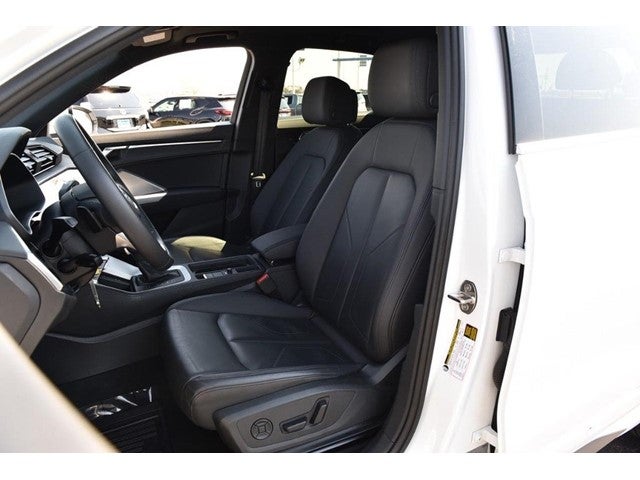 2025 Audi Q3 S line Premium 45 TFSI quattro