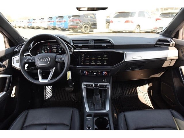 2025 Audi Q3 S line Premium 45 TFSI quattro