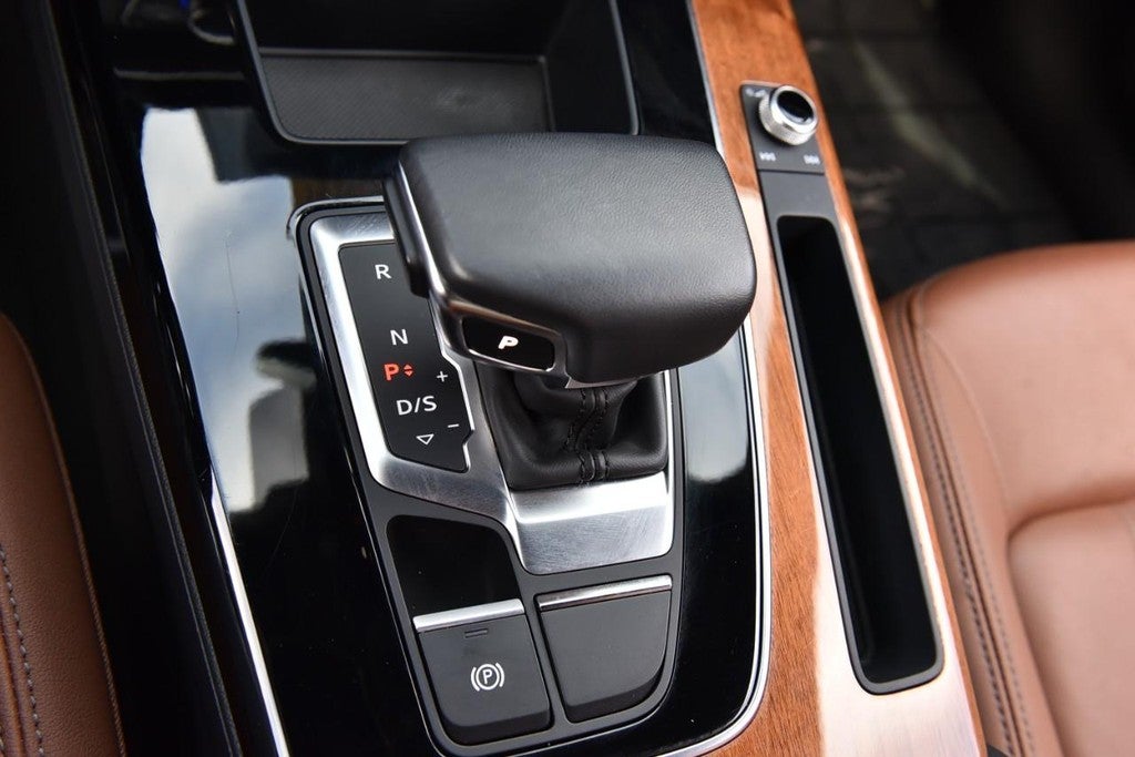 2023 Audi Q5 S line Premium 45 TFSI quattro