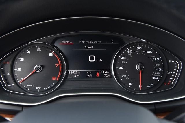2023 Audi Q5 45 S line Premium quattro