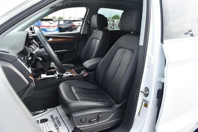 2023 Audi Q5 45 S line Premium quattro