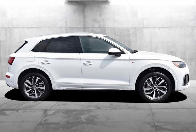 2023 Audi Q5 45 S line Premium quattro