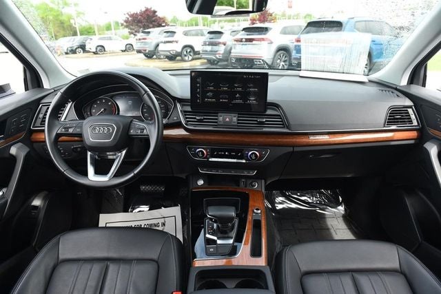 2023 Audi Q5 45 S line Premium quattro