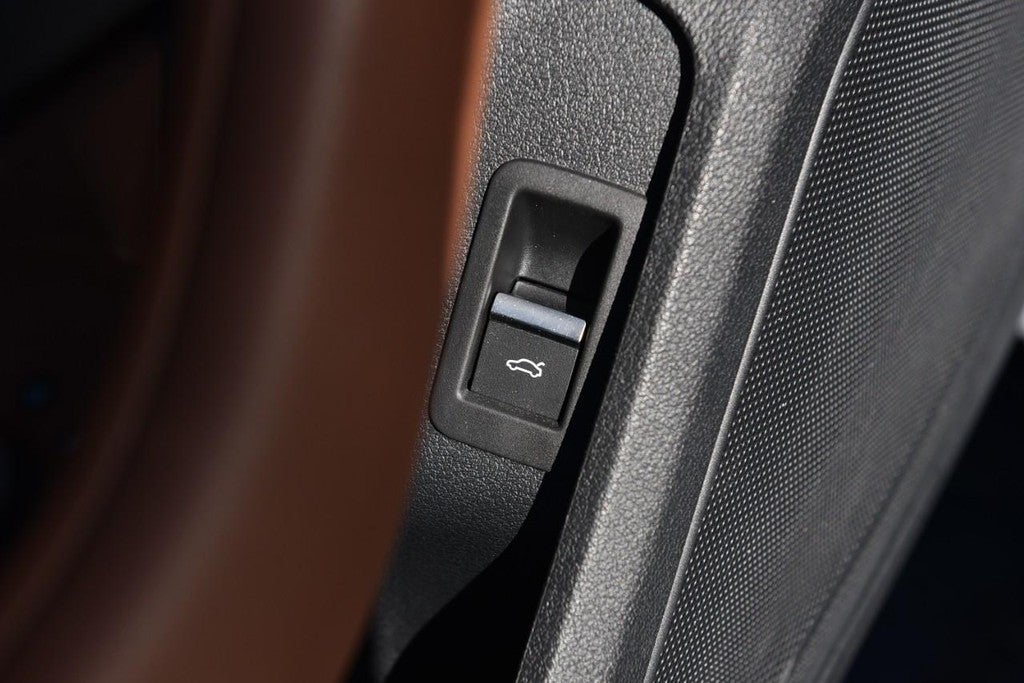 2023 Audi A4 Sedan Premium 40 TFSI quattro