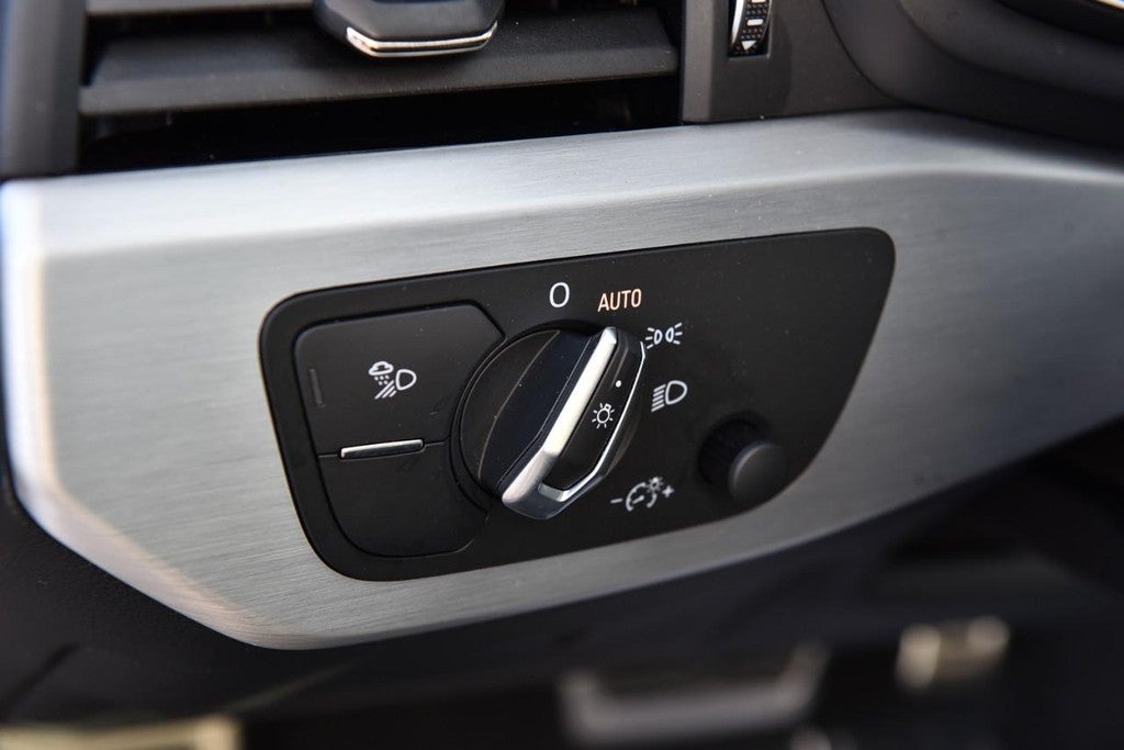 2022 Audi A4 Sedan S line Premium Plus 45 TFSI quattro