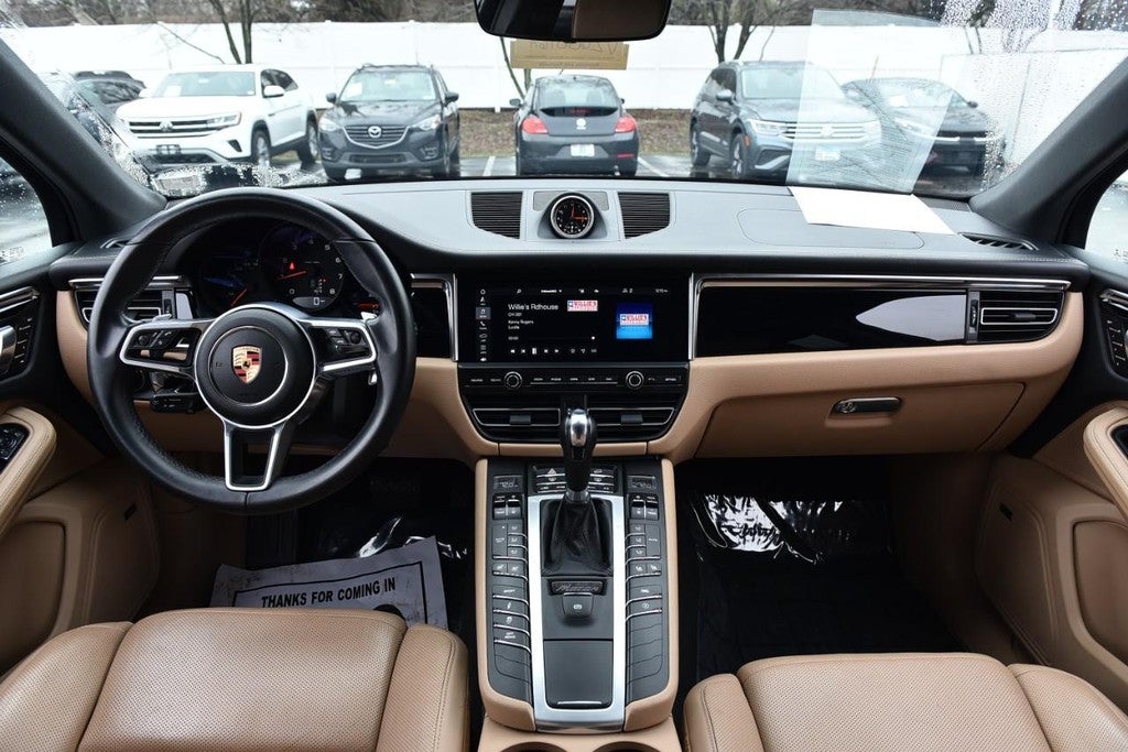 2020 Porsche Macan AWD