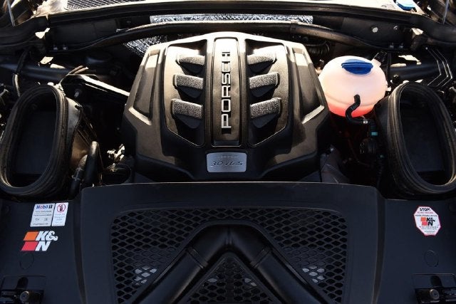 2018 Porsche Macan S