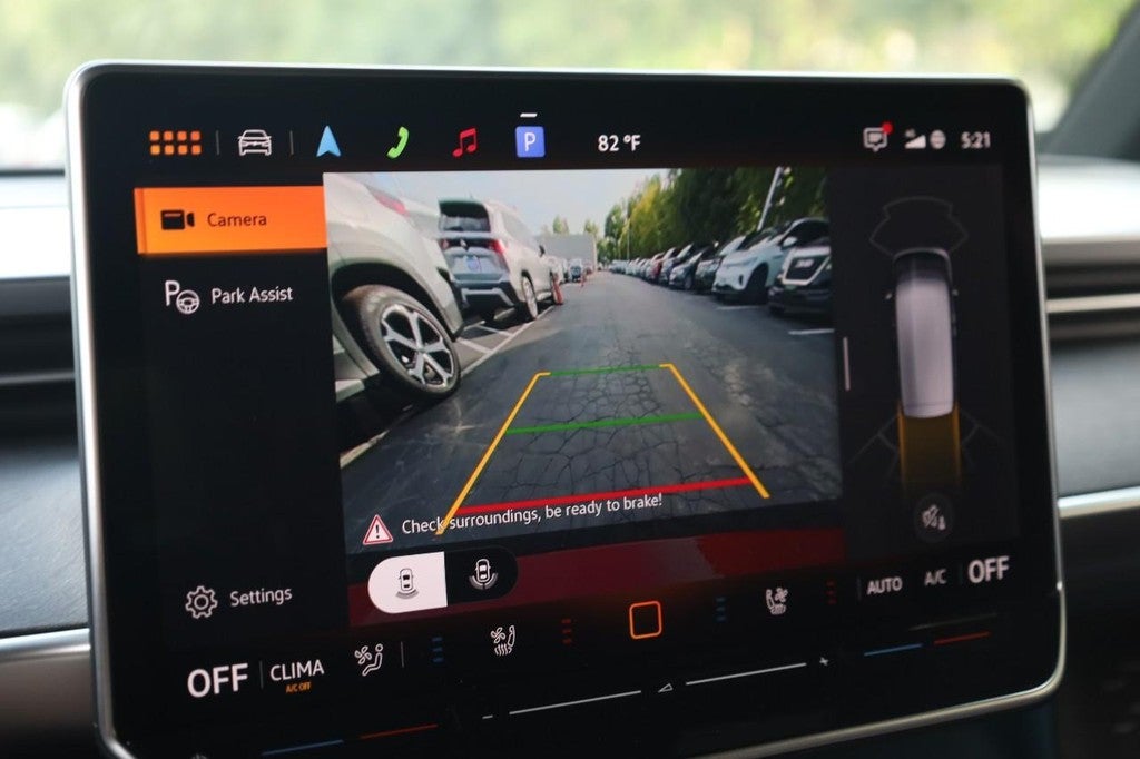 2025 Volkswagen ID. Buzz Pro S RWD w/Two-Tone