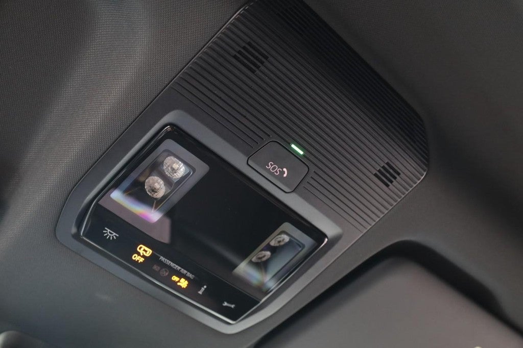 2025 Volkswagen ID. Buzz Pro S RWD w/Two-Tone